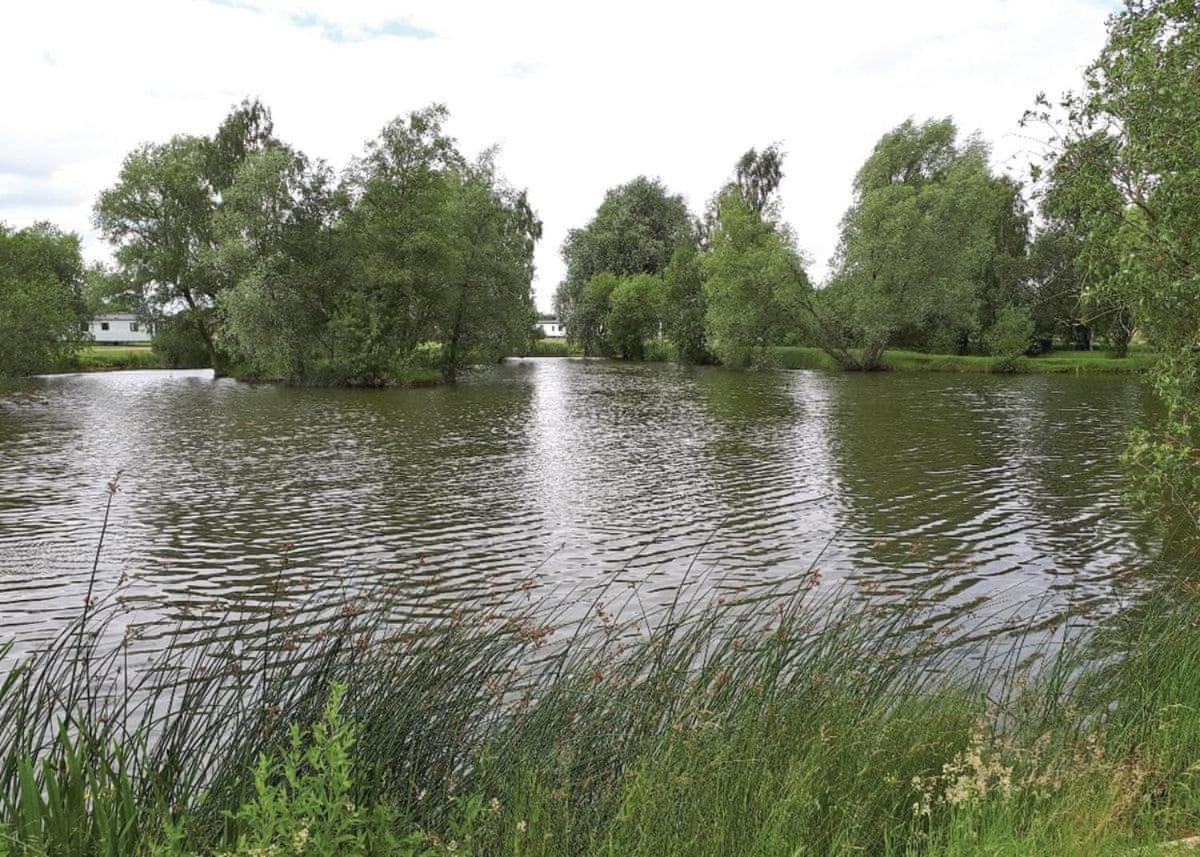 فندق Barlings Country Park Langworth المظهر الخارجي الصورة